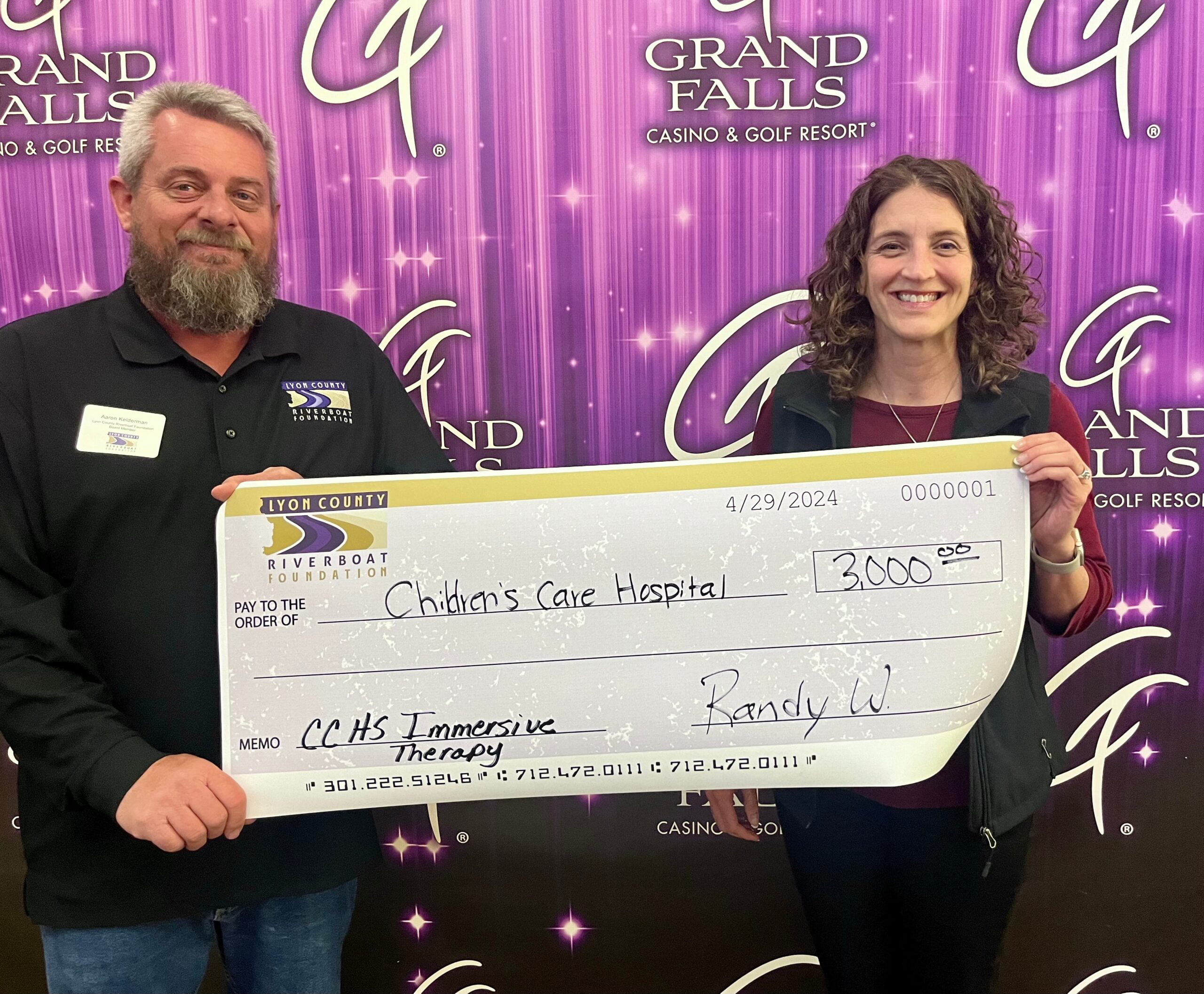 Lyon Country Riverboat Immersive Therapy grant check photo scaled